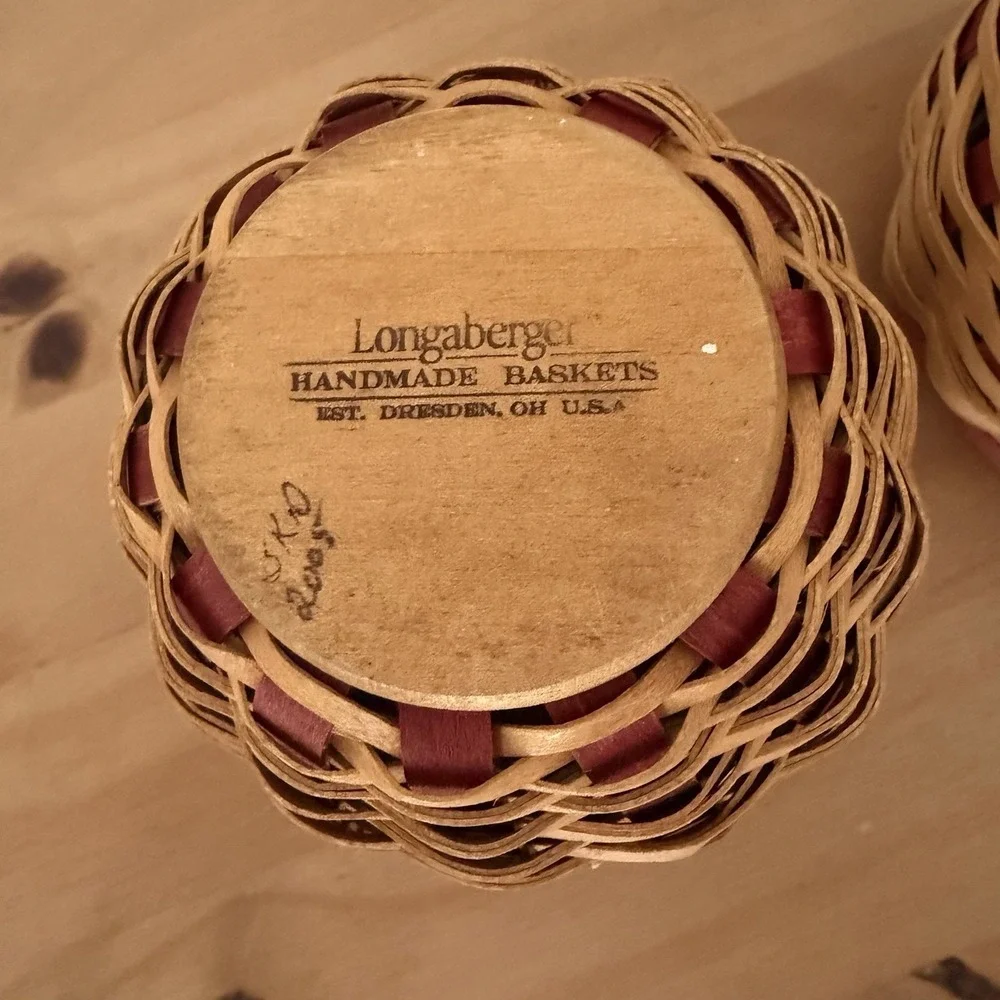 Longaberger 2005 Strawberry Canister Basket Plastic Canister Insert NO LIDS
